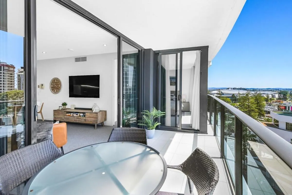 Stay At The Beach At Oracle 20805 Gold Coast Apartment