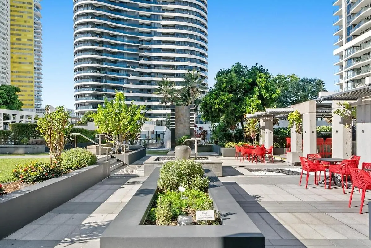 Stay At The Beach At Oracle 20805 Gold Coast